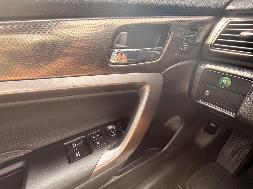 2017 Honda Accord EX-L - Photo 14