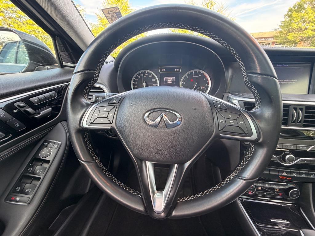 2017 INFINITI QX30 Premium - Photo 9